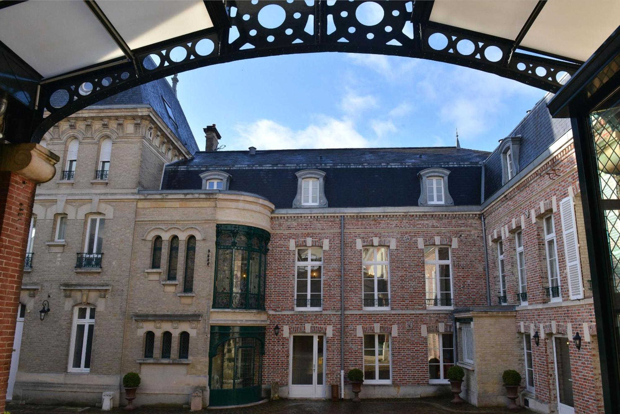 Hotel Castel Jeanson Ay-Champagne Dış mekan fotoğraf