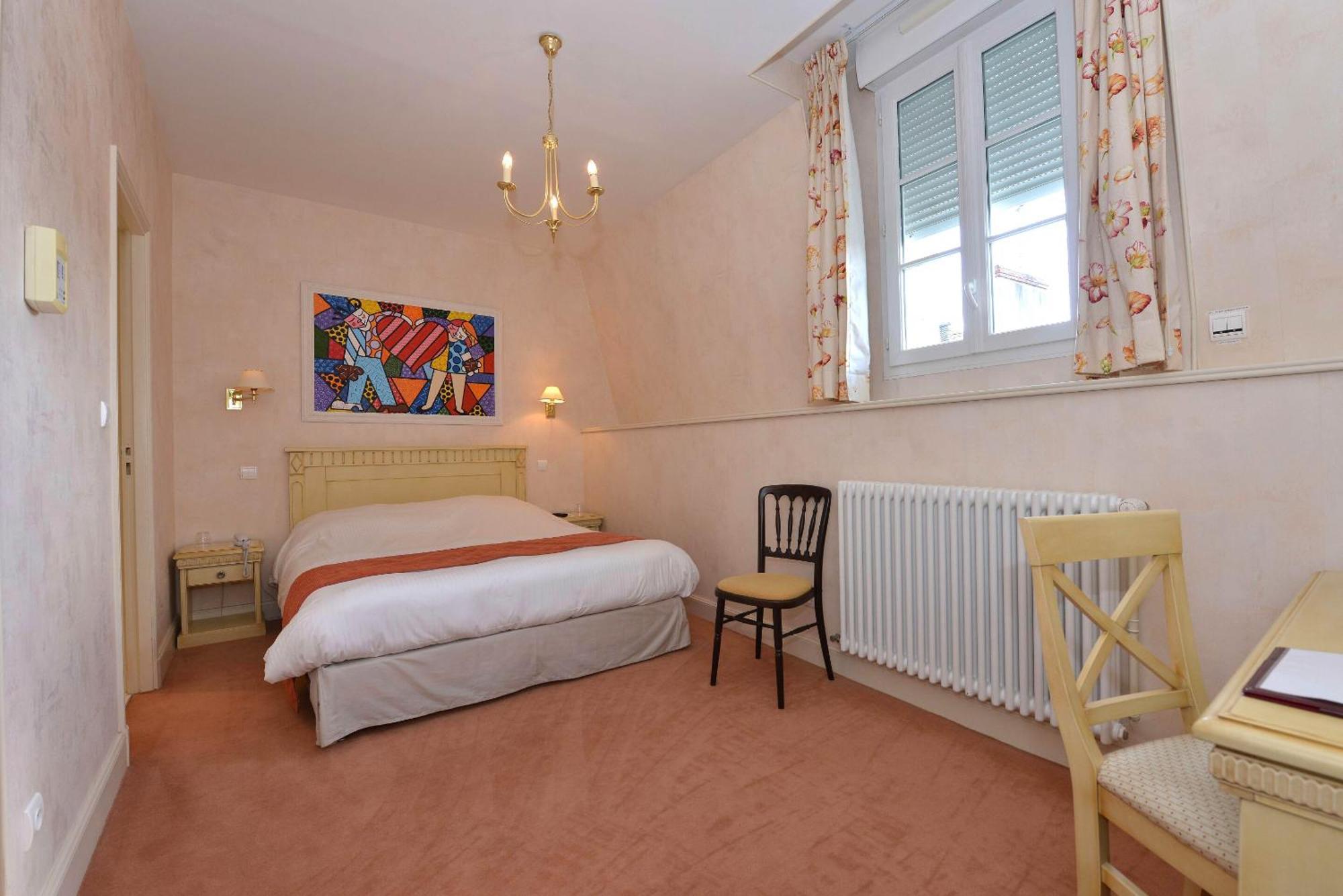 Hotel Castel Jeanson Ay-Champagne Oda fotoğraf