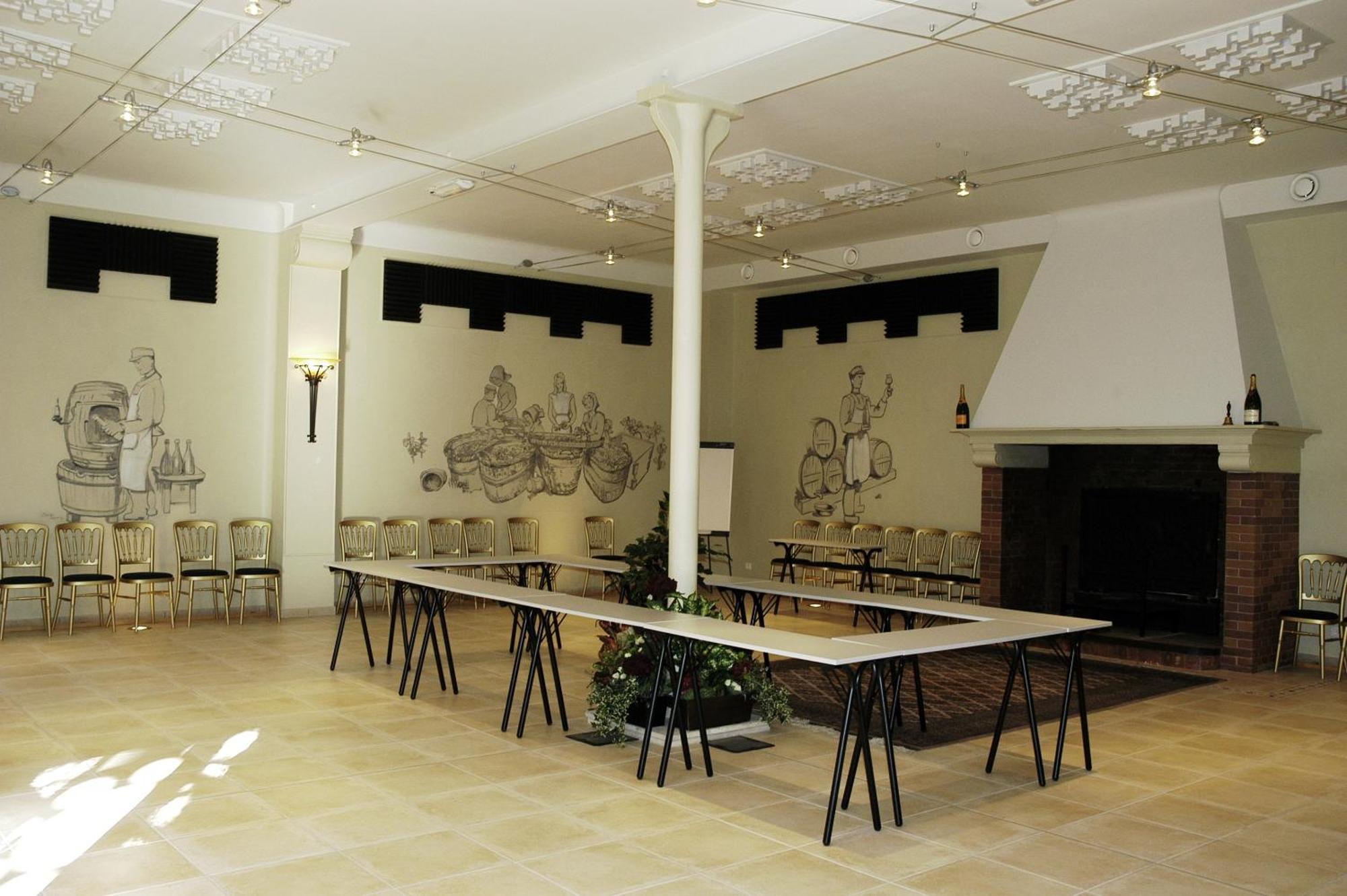 Hotel Castel Jeanson Ay-Champagne Dış mekan fotoğraf