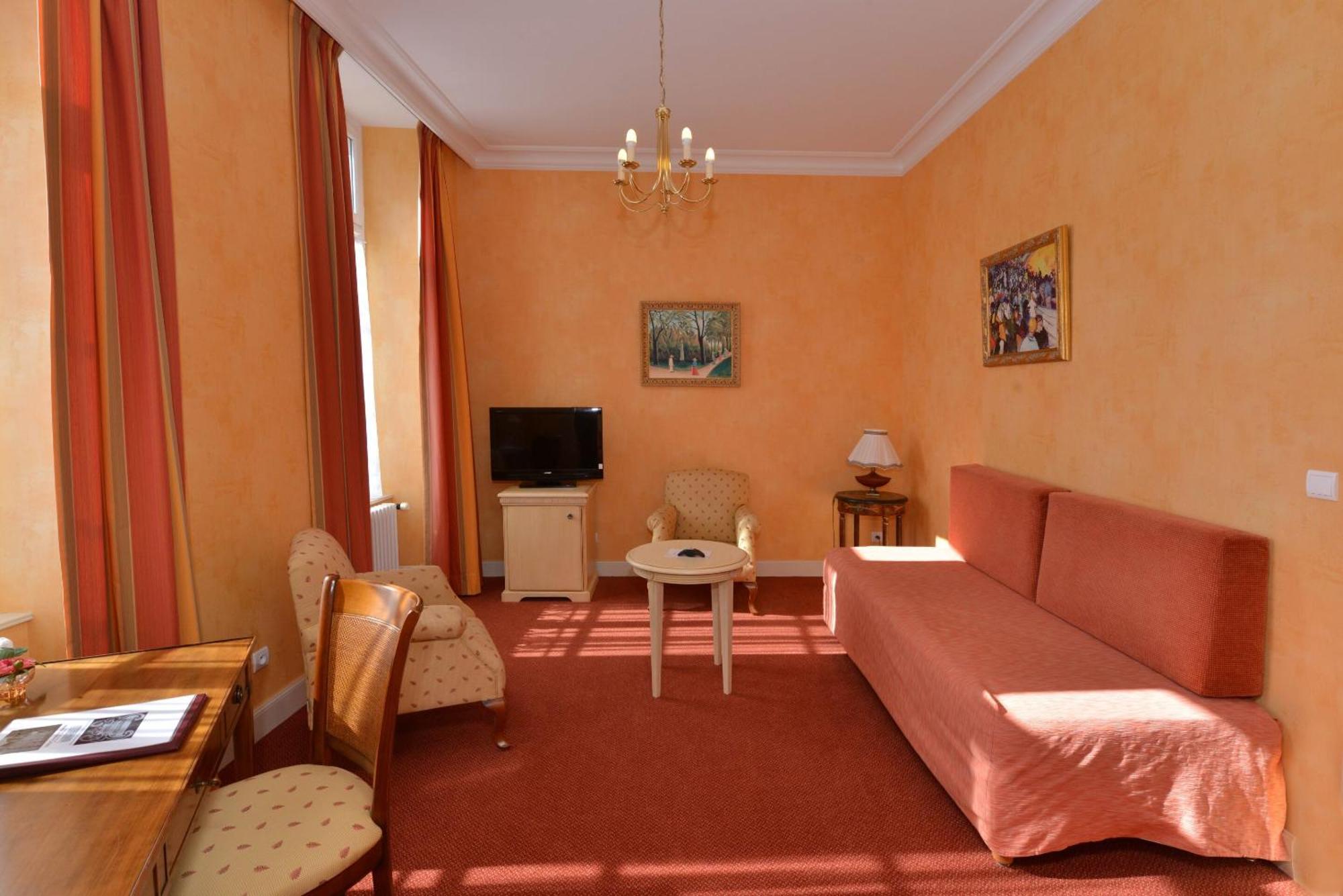Hotel Castel Jeanson Ay-Champagne Oda fotoğraf